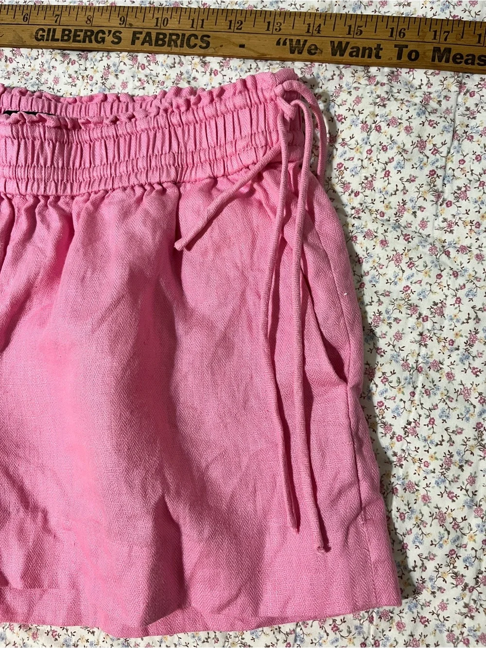 J. Crew Pink Elastic Lonen Drawstring High-Waist Shorts. Small